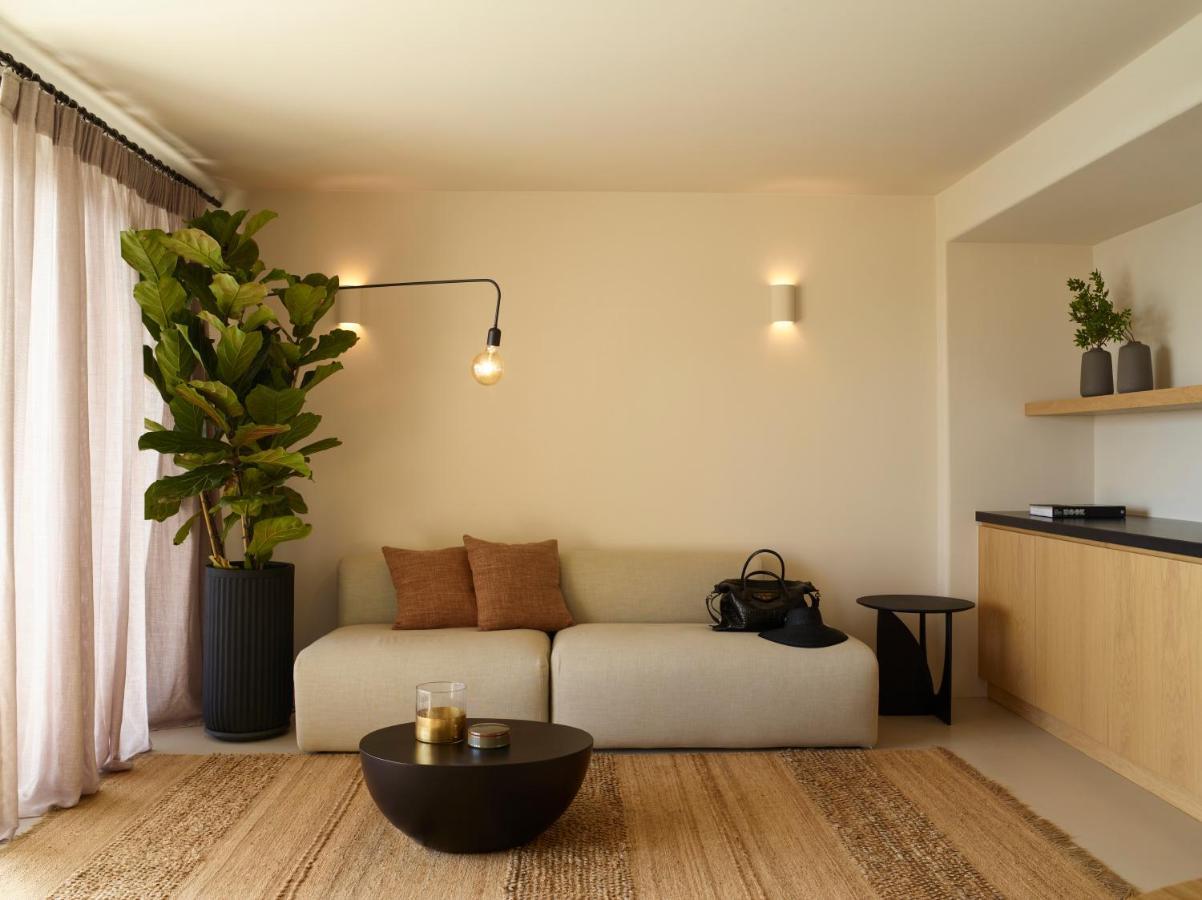 Collini Hotel Mykonos Fanari  エクステリア 写真